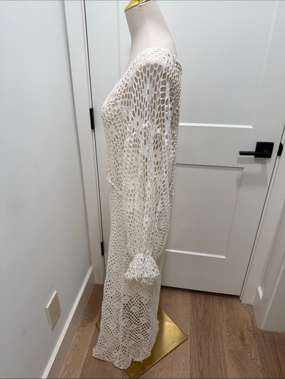 Zara Cream Crochet V-Neck Maxi Dress - Picture 3 of 6